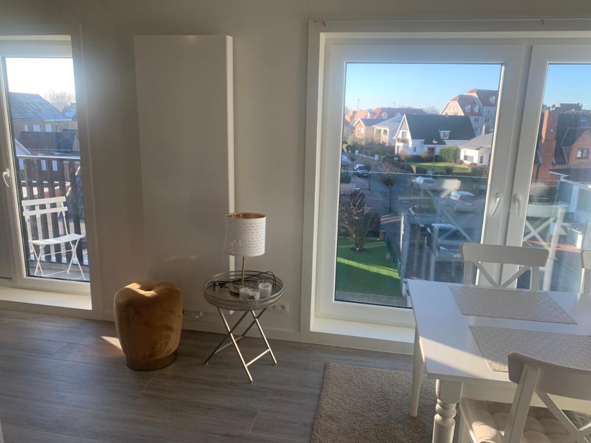 Appart. Blue Sky Apartment Кноке-Хайст Екстериор снимка